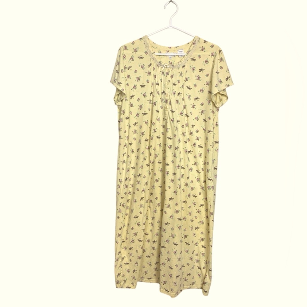 Vanity Fair Soft Pale Yellow Nightgown, Delicate Butterflies & Roses Pattern